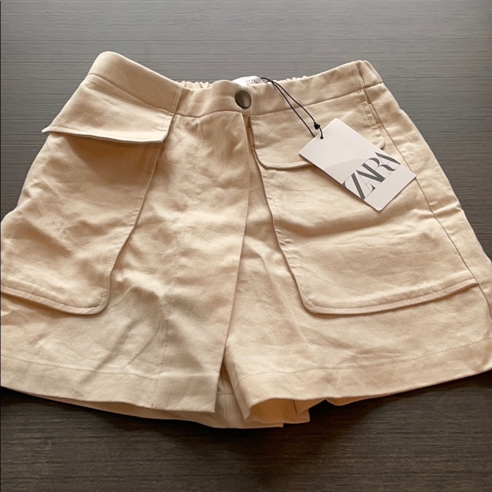 Creamy Khaki Skort